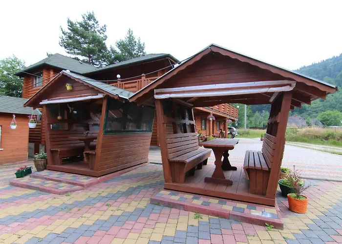 Apart Otel мини колибри Tatariv